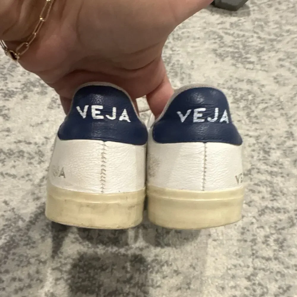VEJA Leather Low Top Lace Up Sneakers White Orange V Logo Blue Heel Tab Men